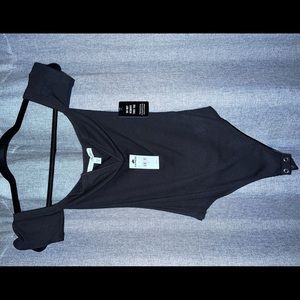 Black Ribbed Off The Shoulder V-Wire BodySuit